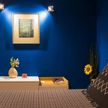 Homel Rocks -elegant 2bd -amazing Garden View Apartment *