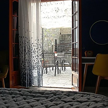 Homel Rocks -elegant 2bd -amazing Garden View *