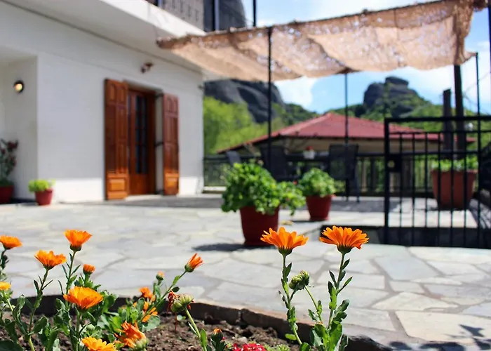 Apartment Homel Rocks -elegant 2bd -amazing Garden View